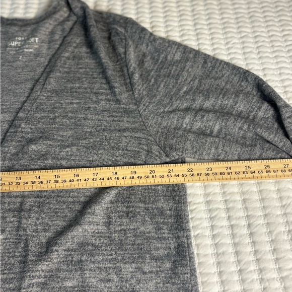 Torrid Super Soft Gray Open Front‎ Longline Cardigan Pockets Size 2 - Picture 2 of 4